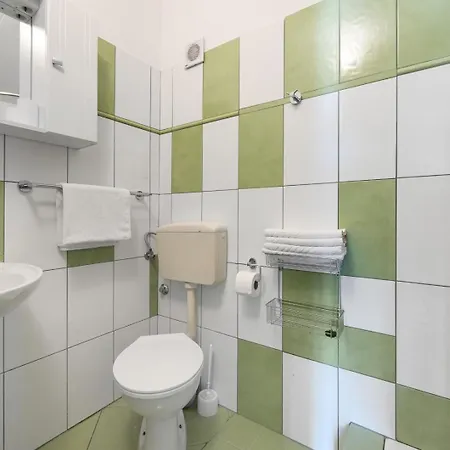 Bucks Near Porec For 20 Persons With Sea View, Whirlpool, Sauna & Fitness * Visnjan