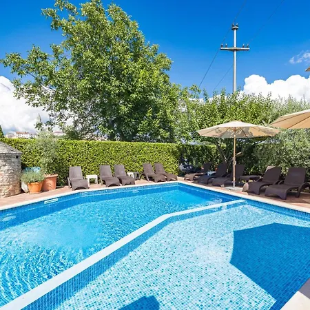 Bucks Near Porec For 20 Persons With Sea View, Whirlpool, Sauna & Fitness