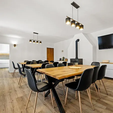 Villa Bucks Near Porec For 20 Persons With Sea View, Whirlpool, Sauna & Fitness *