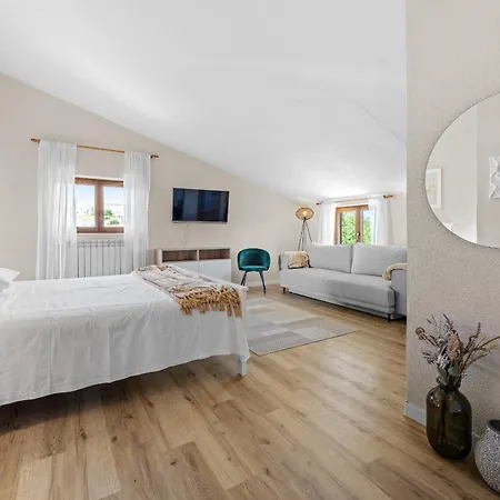 Bucks Near Porec For 20 Persons With Sea View, Whirlpool, Sauna & Fitness