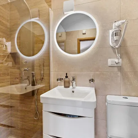 Bucks Near Porec For 20 Persons With Sea View, Whirlpool, Sauna & Fitness Villa *