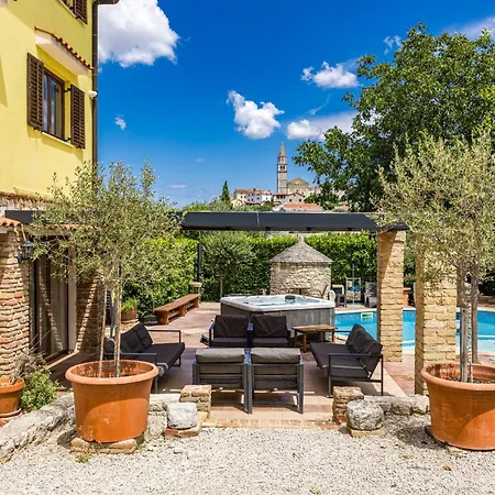 Villa Bucks Near Porec For 20 Persons With Sea View, Whirlpool, Sauna & Fitness *
